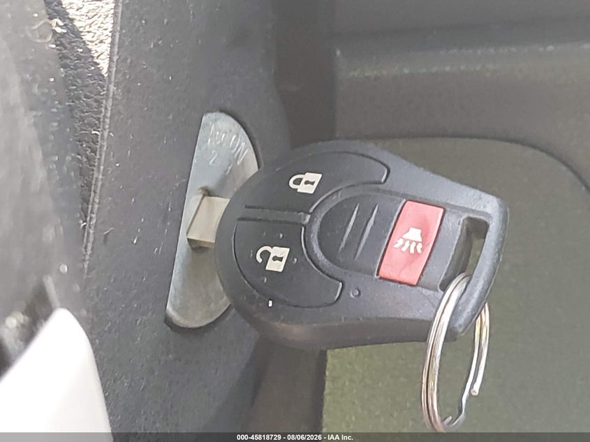 Фото 11 - NISSAN VERSA NOTE