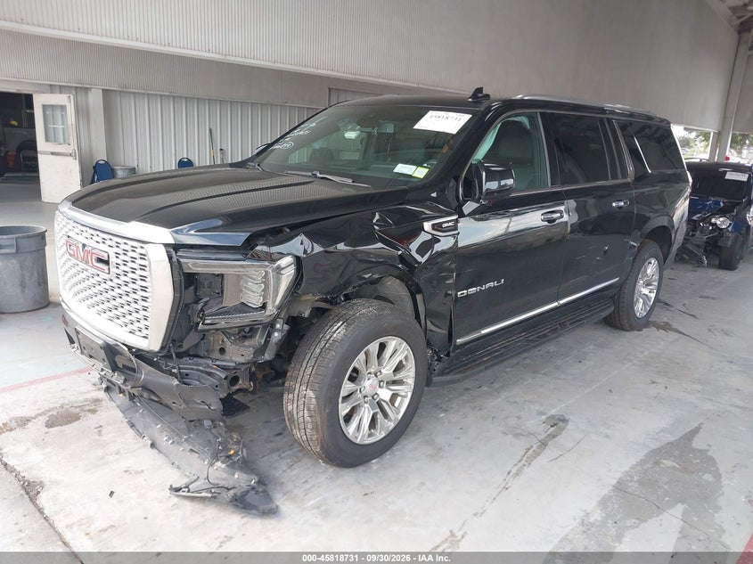 GMC YUKON XL - zdjęcie 2
