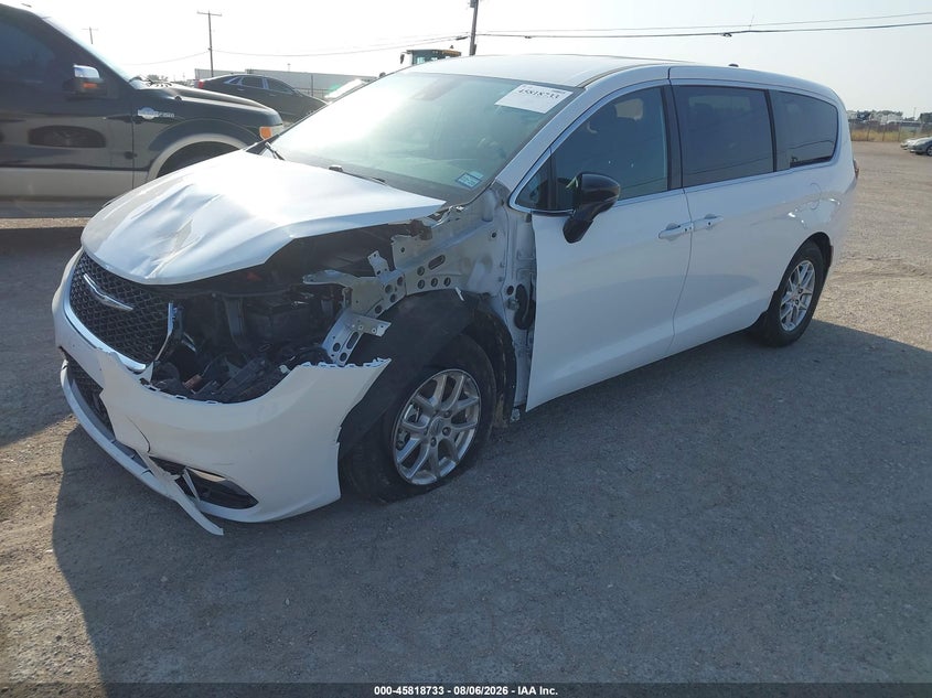 Vin: 2c4rc1bg9tr273639, lot: 46317614, chrysler pacifica select 20262
