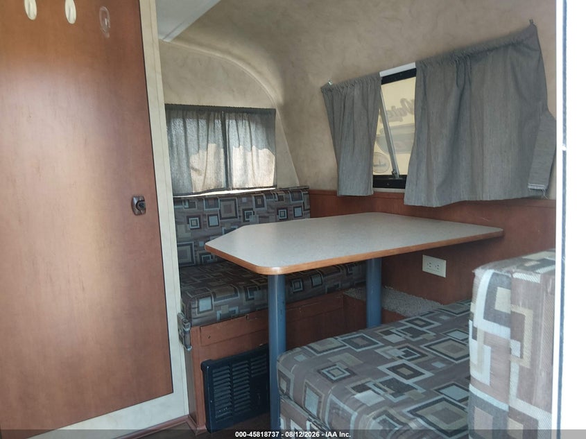 2014 RIVERSIDE TRAVEL TRAILER auction photo 7