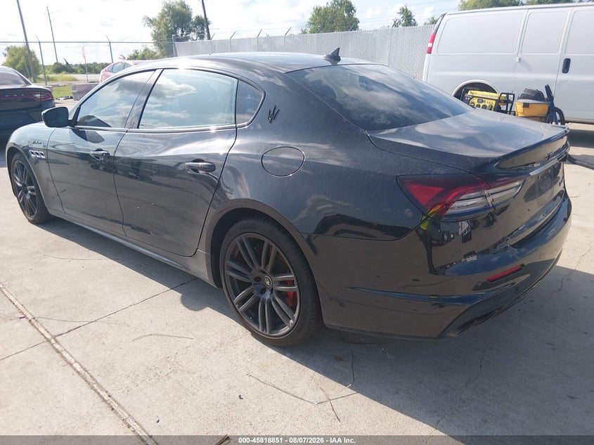 2022 MASERATI QUATTROPORTE auction photo 3