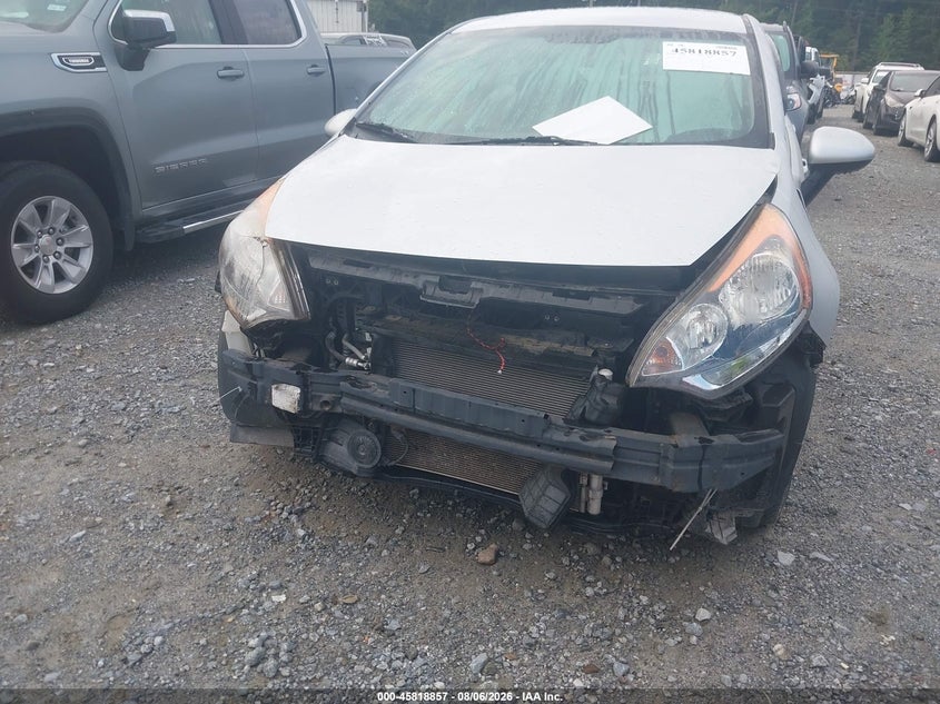 2015 KIA RIO auction photo 6
