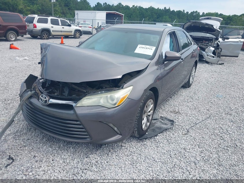 Vin: 4t1bf1fk5fu905207, lot: 46317797, toyota camry le 20152