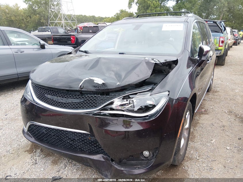 2017 CHRYSLER PACIFICA auction photo 6