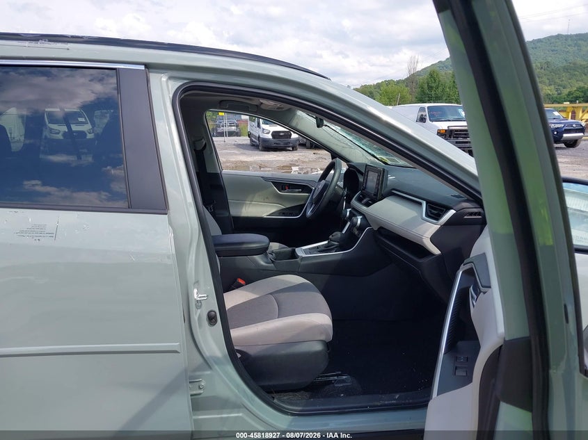 TOYOTA RAV4 - zdjęcie 5