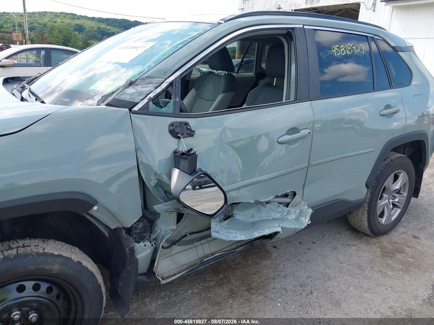 TOYOTA RAV4 - zdjęcie 6