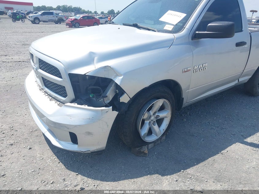 2014 RAM 1500 auction photo 6