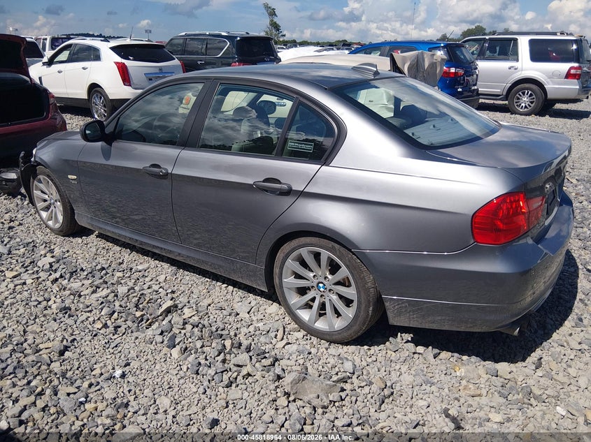 2011 BMW 328I auction photo 3