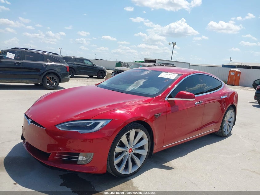 TESLA MODEL S - zdjęcie 2