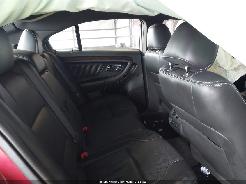 2015 FORD TAURUS auction photo 8