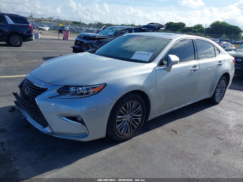 Vin: 58abk1gg9hu052988, lot: 46317922, lexus es 350 20172