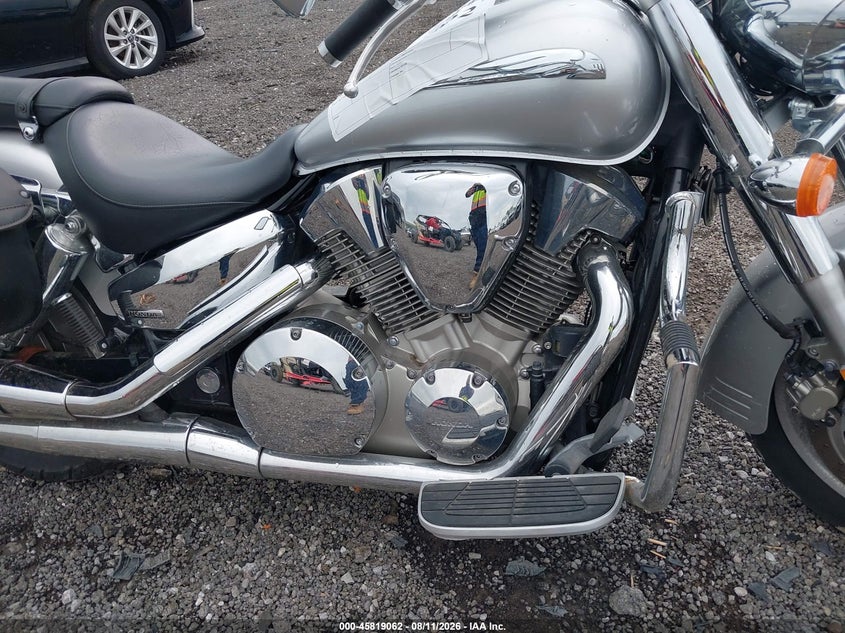 2009 HONDA VTX MOTO 2
