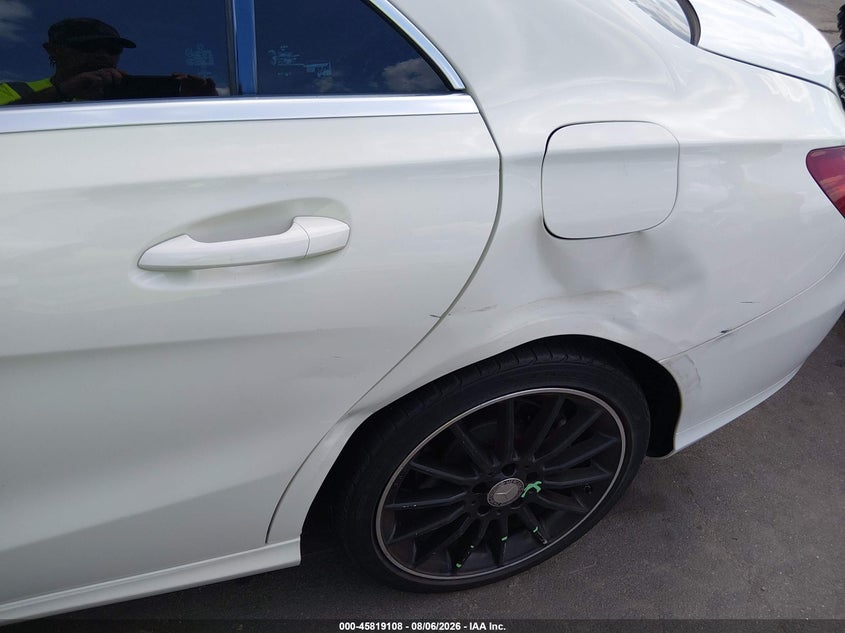 2014 MERCEDES-BENZ CLA 250 auction photo 6