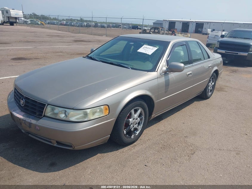 2003 CADILLAC SEVILLE auction photo 2