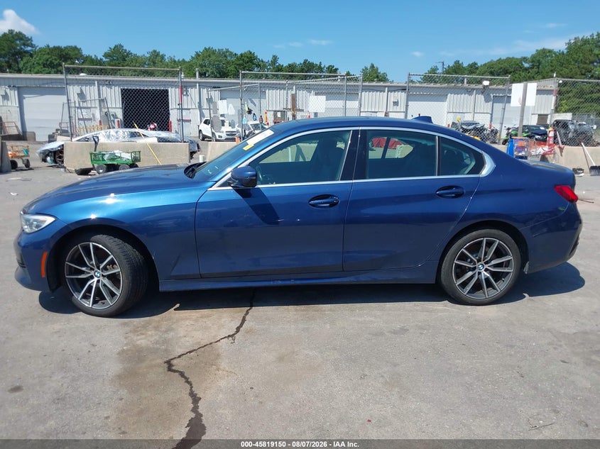 BMW 330I - zdjęcie 14