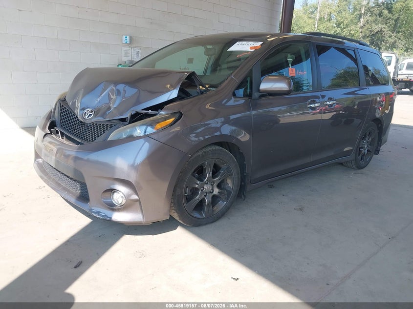 Vin: 5tdxk3dc8fs635665, lot: 46318038, toyota sienna se 8 passenger 20152