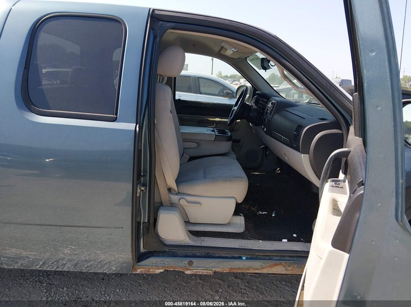 2011 CHEVROLET SILVERADO PICKUP 5.3L V8 FI OHV 16V NF2