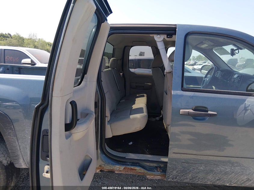 2011 CHEVROLET SILVERADO PICKUP 5.3L V8 FI OHV 16V NF2
