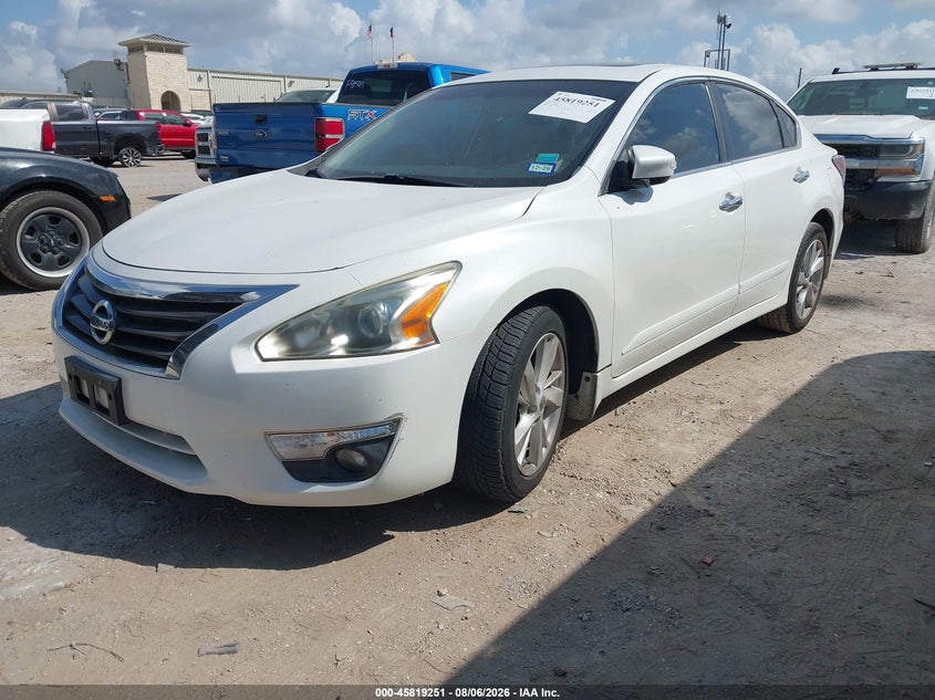 Vin: 1n4al3ap0en237189, lot: 46318132, nissan altima 2.5 sl 20142