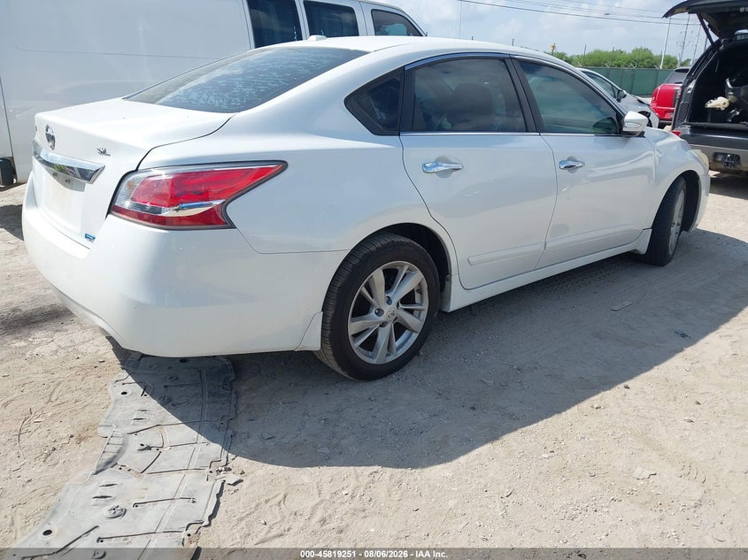 Vin: 1n4al3ap0en237189, lot: 46318132, nissan altima 2.5 sl 20144