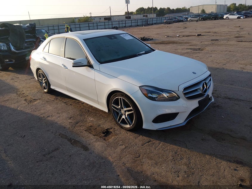2015 MERCEDES-BENZ E 350 — zdjęcie z aukcji
