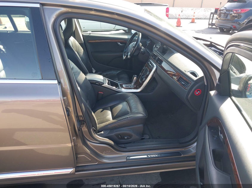 2012 VOLVO S80 auction photo 5