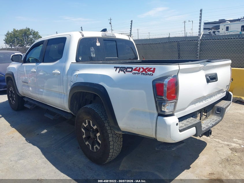 2023 TOYOTA TACOMA auction photo 3