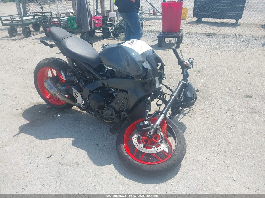 2021 YAMAHA MT09 auction photo 1