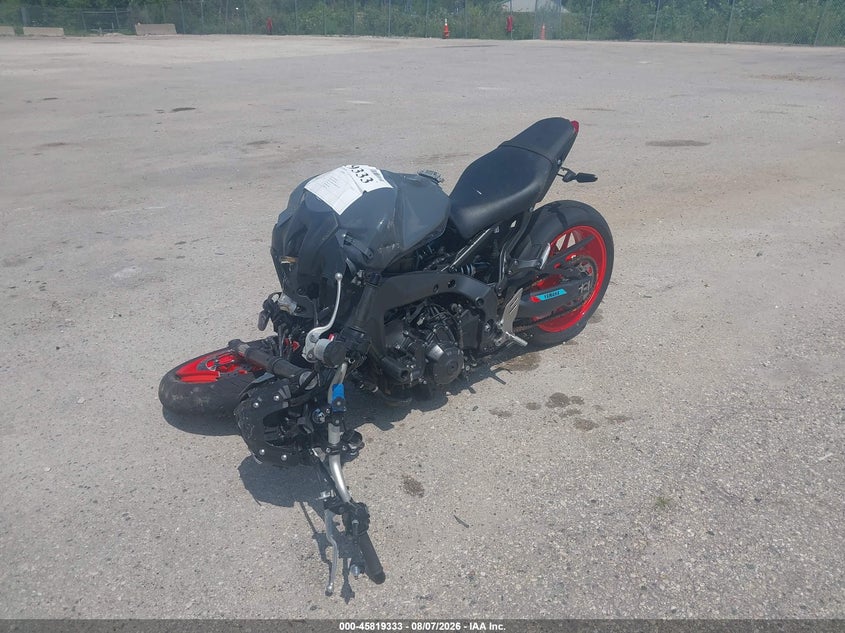 2021 YAMAHA MT09 auction photo 2
