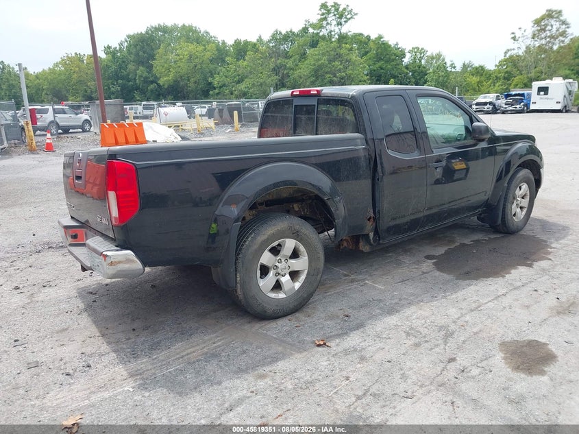 2010 NISSAN FRONTIER — zdjęcie 4