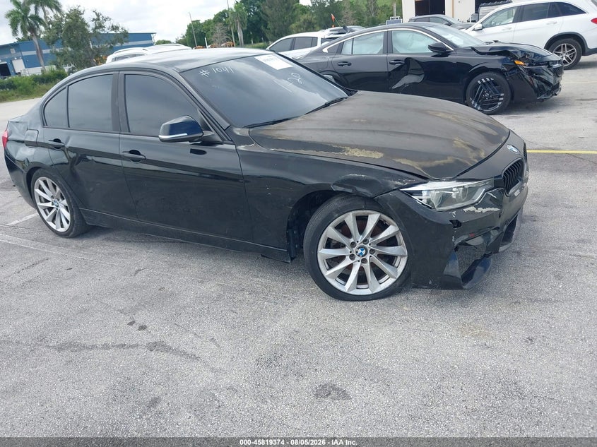 Vin: wba8a9c54jk622700, lot: 46318254, bmw 320i 2018 img_1