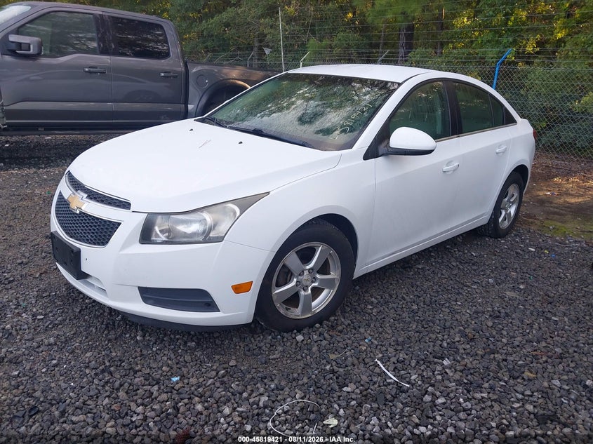 2012 CHEVROLET CRUZE auction photo 2