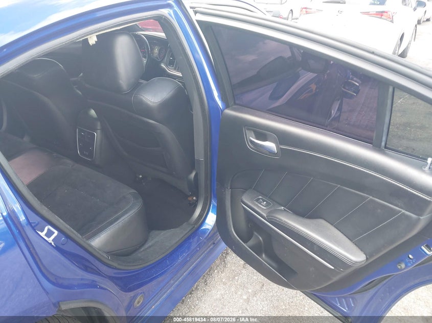 2019 DODGE CHARGER auction photo 8