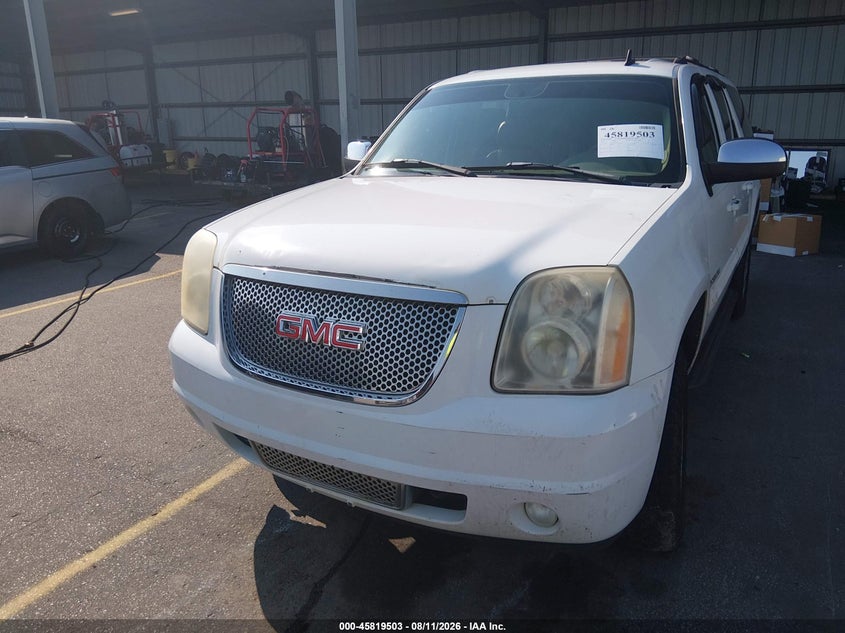 2007 GMC YUKON XL 1500 auction photo 6