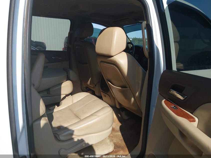 2007 GMC YUKON XL 1500 auction photo 8