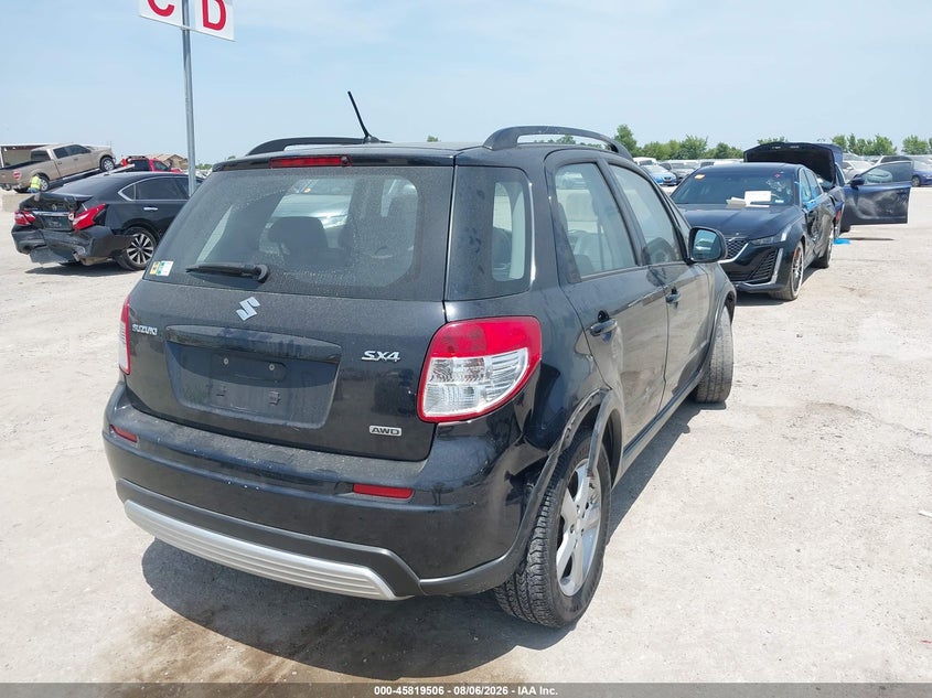 2008 SUZUKI SX4 auction photo 4