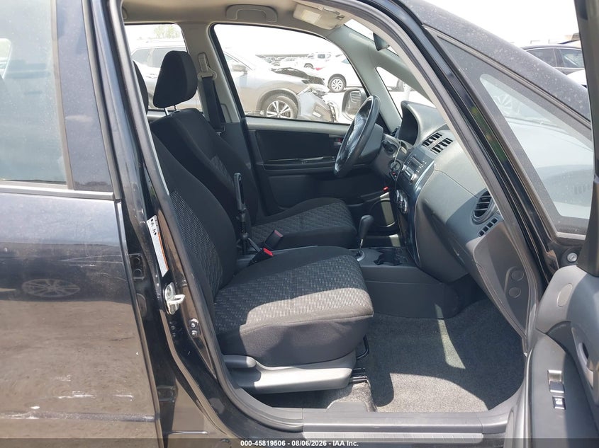 2008 SUZUKI SX4 auction photo 5