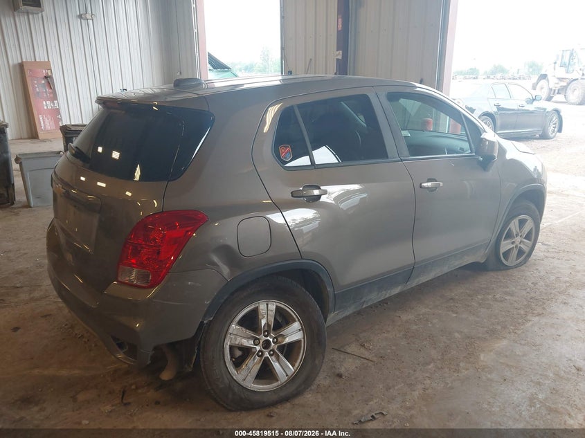 2021 CHEVROLET TRAX auction photo 4