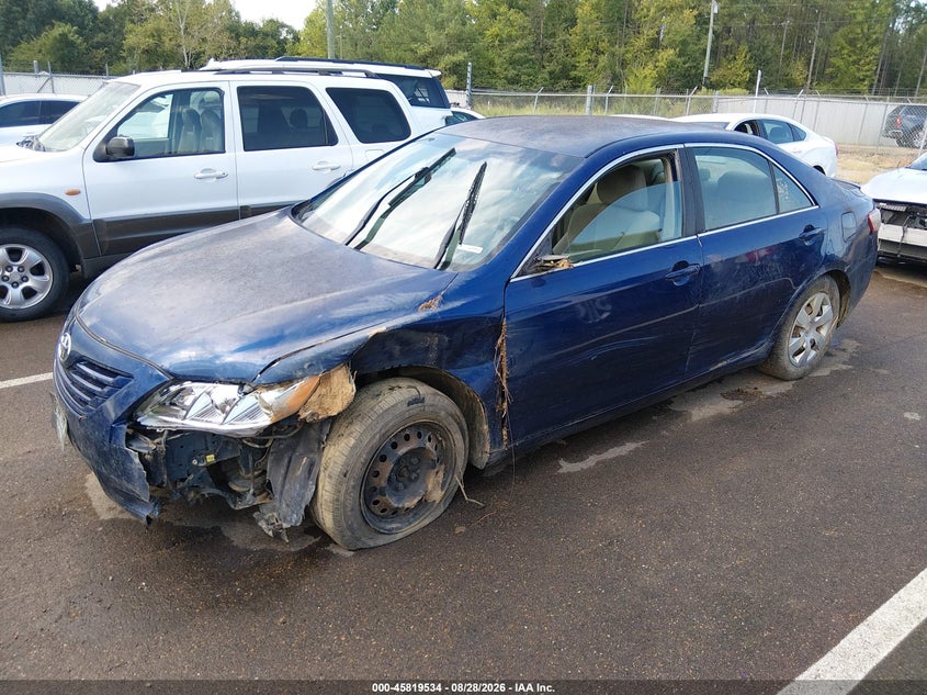 2009 TOYOTA CAMRY auction photo 2