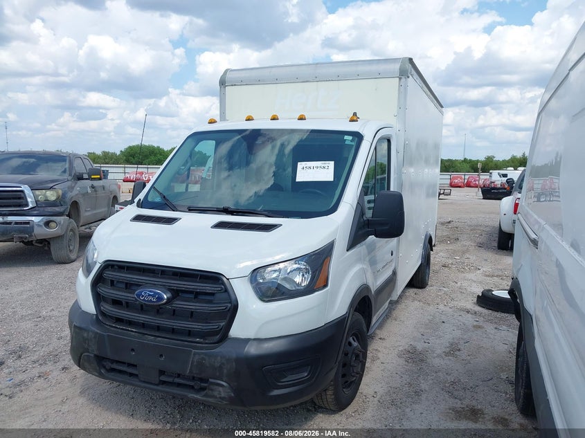 2022 FORD TRANSIT-350 CUTAWAY auction photo 2