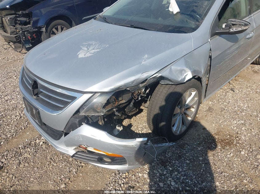 2010 VOLKSWAGEN CC auction photo 6