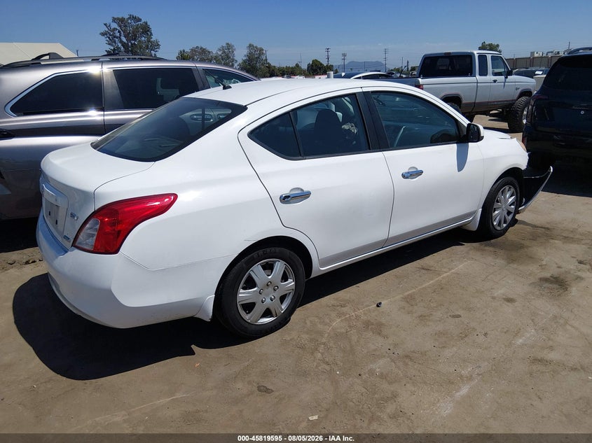Vin: 3n1cn7ap1cl910527, lot: 46318476, nissan versa 1.6 sv 20124
