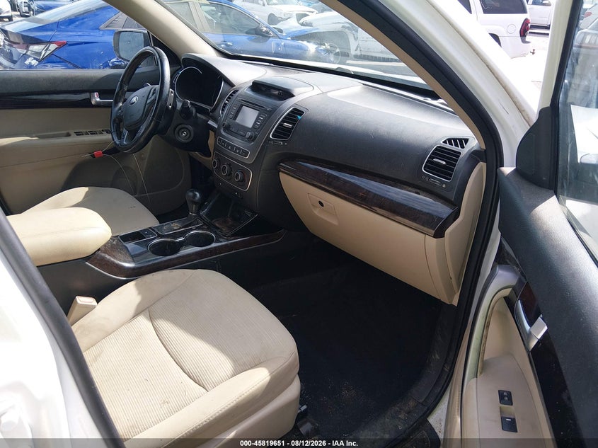 KIA SORENTO 2014 VIN 5XYKT3A60EG499565