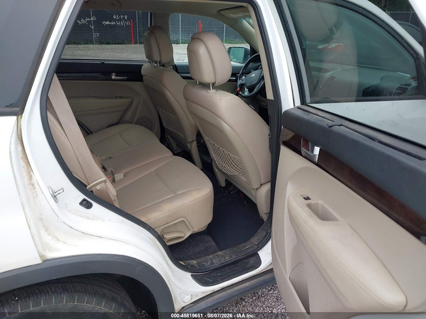 KIA SORENTO 2014 VIN 5XYKT3A60EG499565
