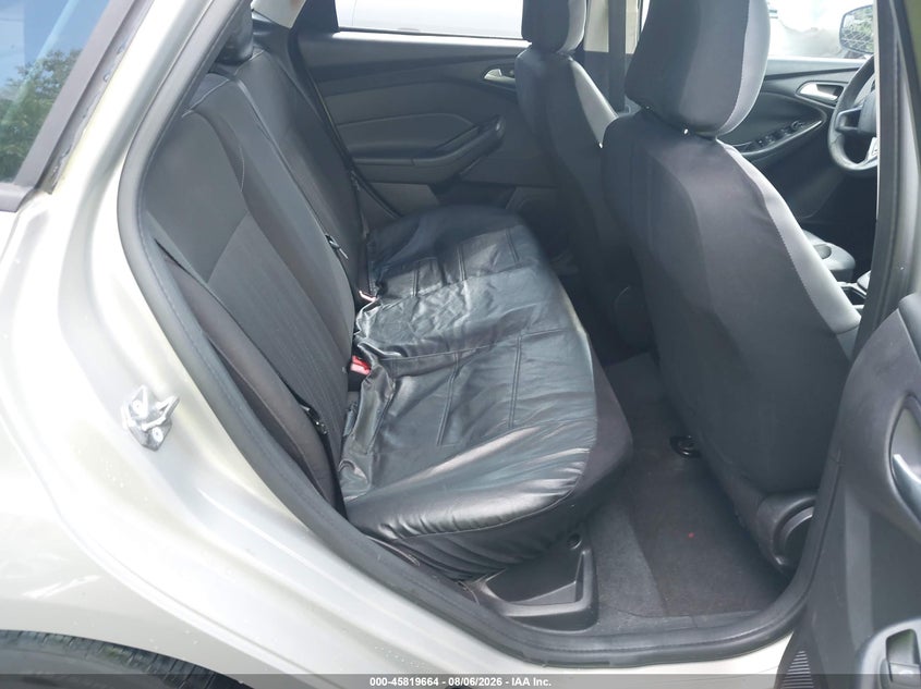 2015 FORD FOCUS auction photo 8