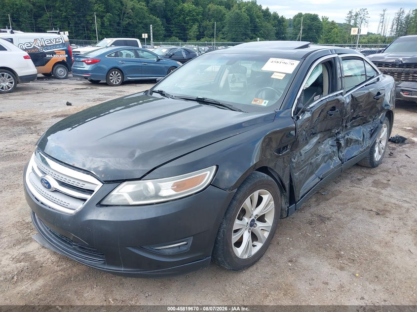 2012 FORD TAURUS auction photo 2