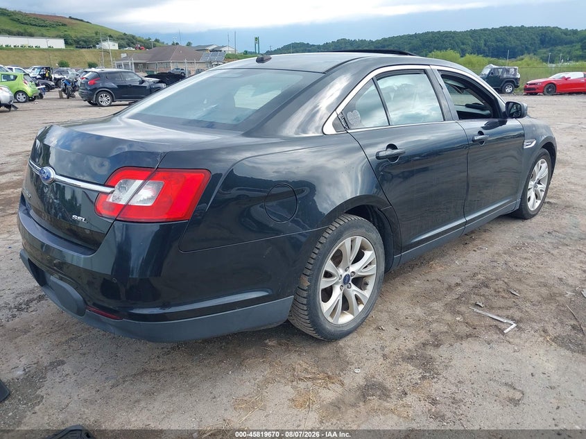 2012 FORD TAURUS auction photo 4