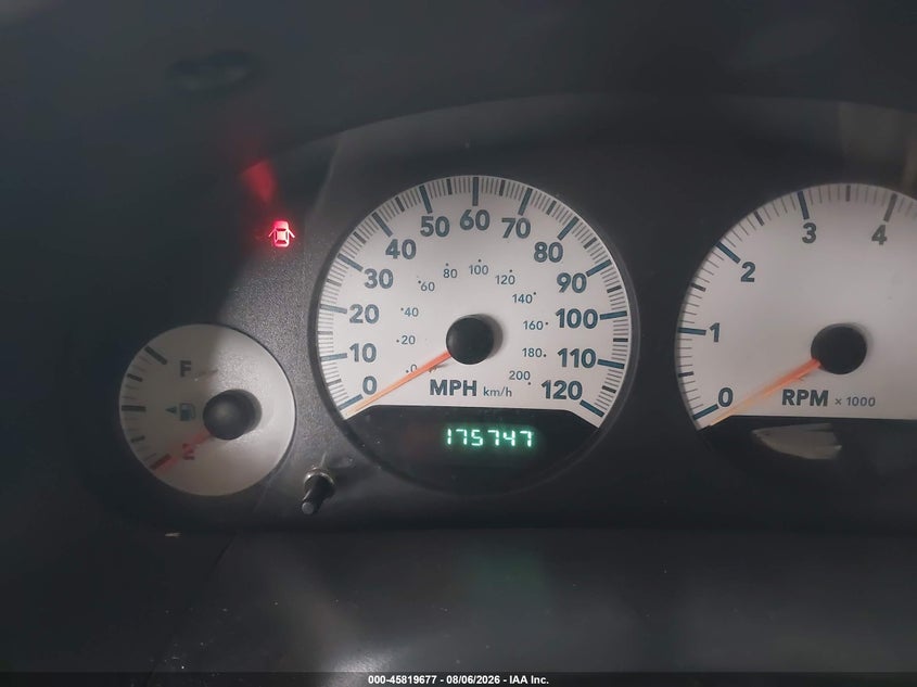 2005 DODGE GRAND CARAVAN auction photo 7