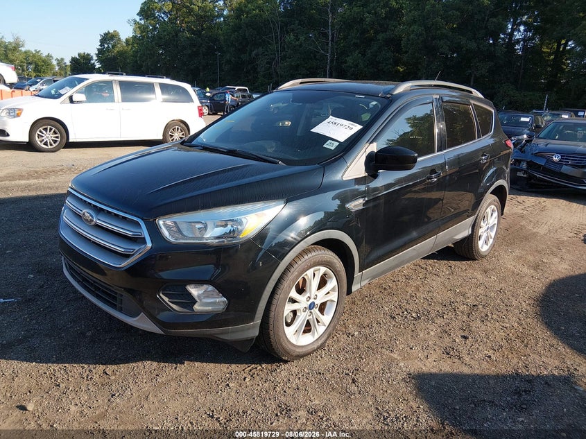 Vin: 1fmcu0gdxjub46499, lot: 46318610, ford escape se 20182