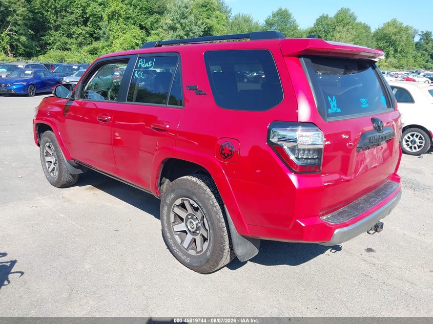 Vin: jteru5jrxm5928490, lot: 46318625, toyota 4runner trd off road premium 20213